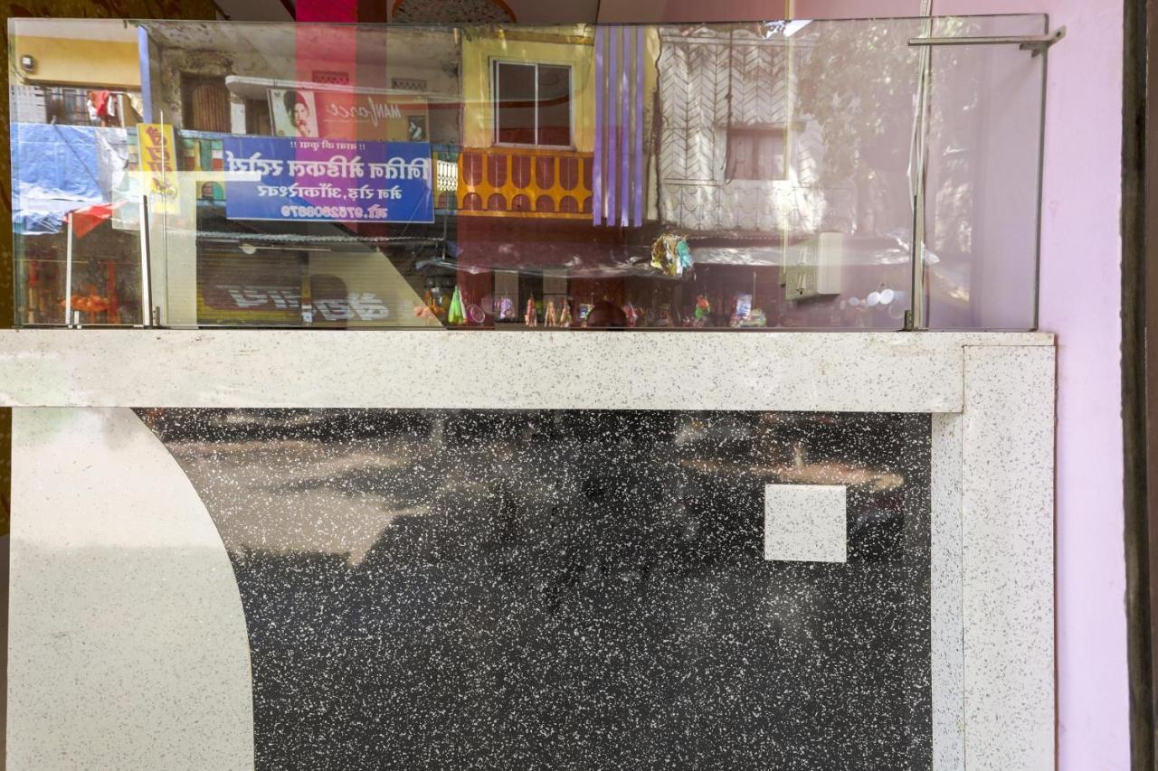 Oyo 45752 Hotel Sb Palace Godarpura ภายนอก รูปภาพ